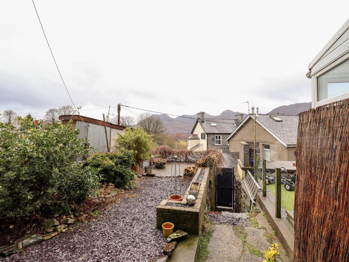 Trigfa Villa Blaenau Ffestiniog Bagian luar foto