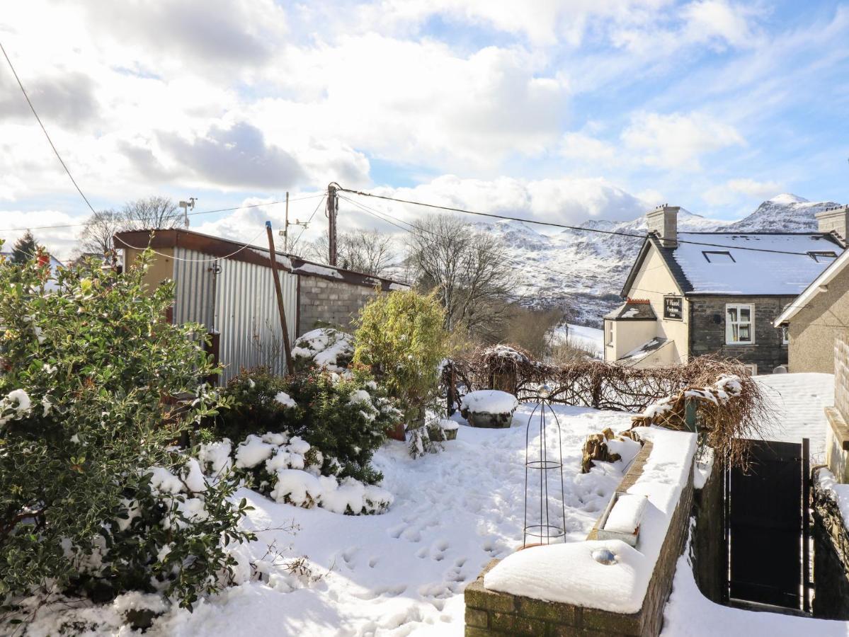 Trigfa Villa Blaenau Ffestiniog Bagian luar foto