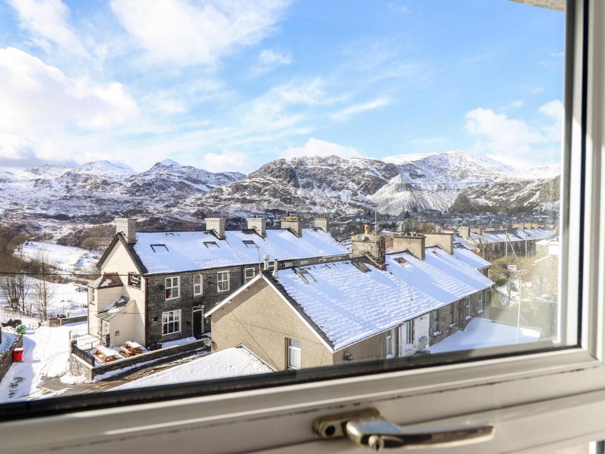 Trigfa Villa Blaenau Ffestiniog Bagian luar foto
